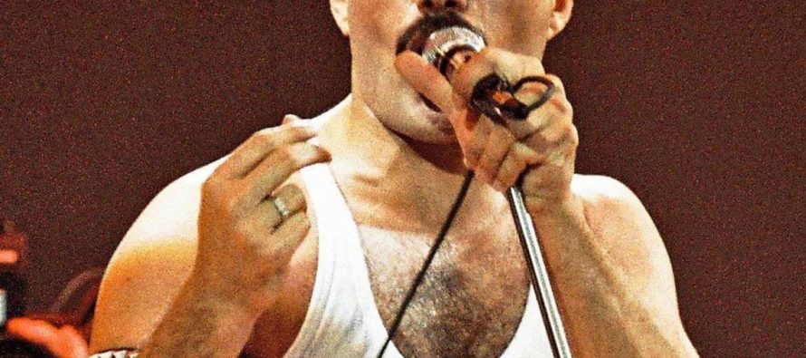 Brian May deelt eerste beelden van Queen-film