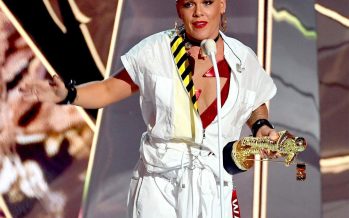 P!nk geeft ontroerende speech op MTV VMA’s