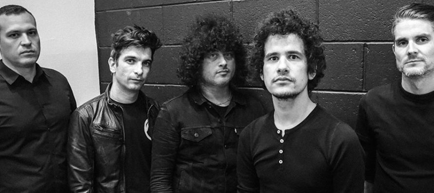 At the Drive In’s EP “Diamanté” smaakt naar meer