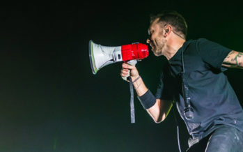 Rise Against zet sterke punkrockshow neer in AFAS Live