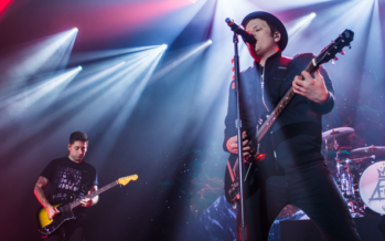 Fall Out Boy verliest het overzicht op “M A N I A”