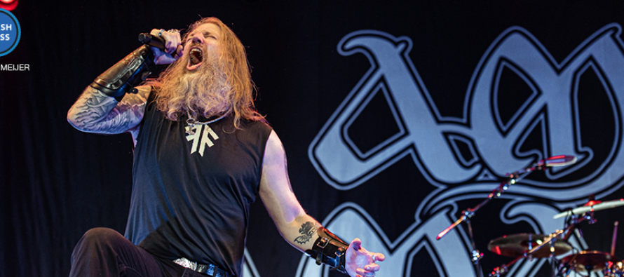 Vikingmetalheld Amon Amarth sluit FortaRock 2019 letterlijk af met bliksem en donder