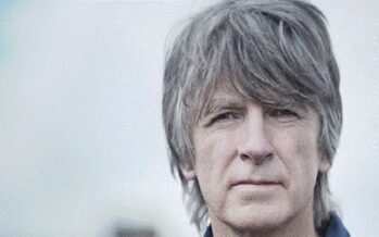 Concerttip: Neil Finn in het Amsterdamse Bostheater