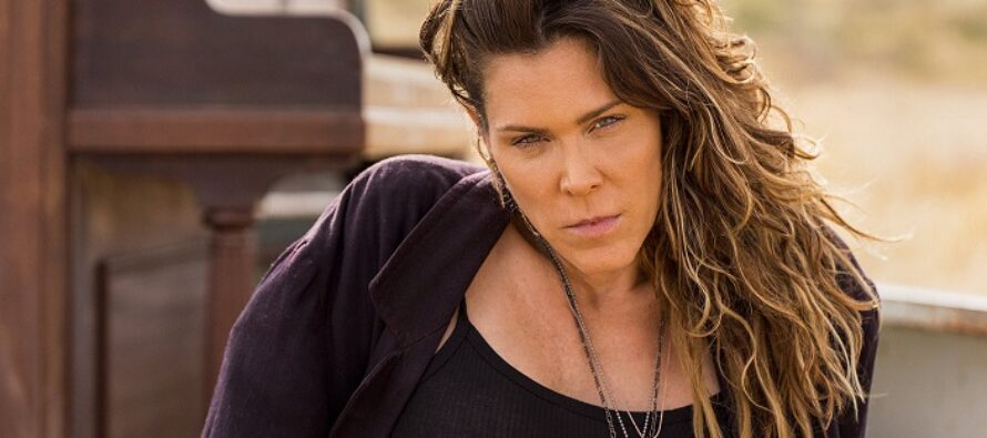 Beth Hart kondigt nieuw album ‘War in My Mind’ aan