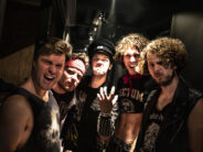 Turborockers X Raiders vieren Moederdag met ‘Oedipus’